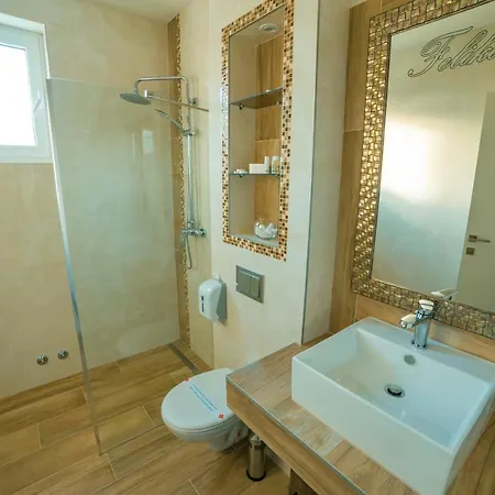 モーテル Felikitas Laktaši