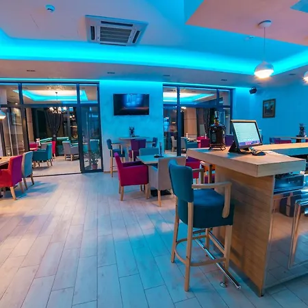 モーテル Felikitas *