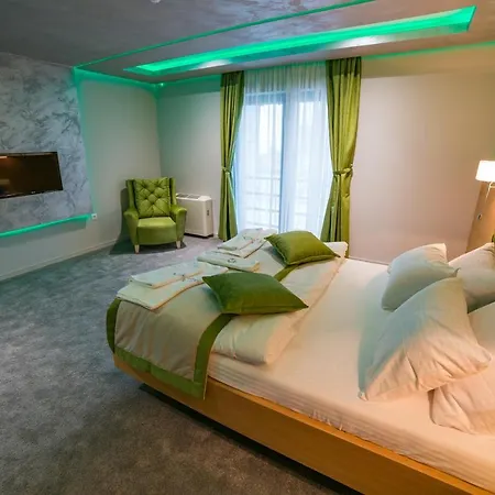 Felikitas * Laktaši